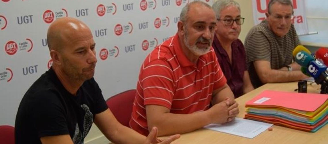 UGT denuncia la sobreexposición de trabajadores al formaldehído, un producto cancerígeno